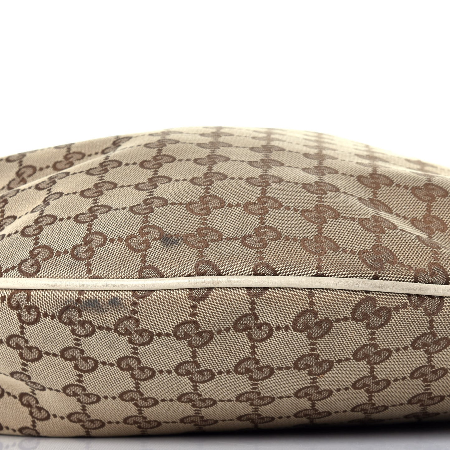 Monogram Large Wave Hobo Off White