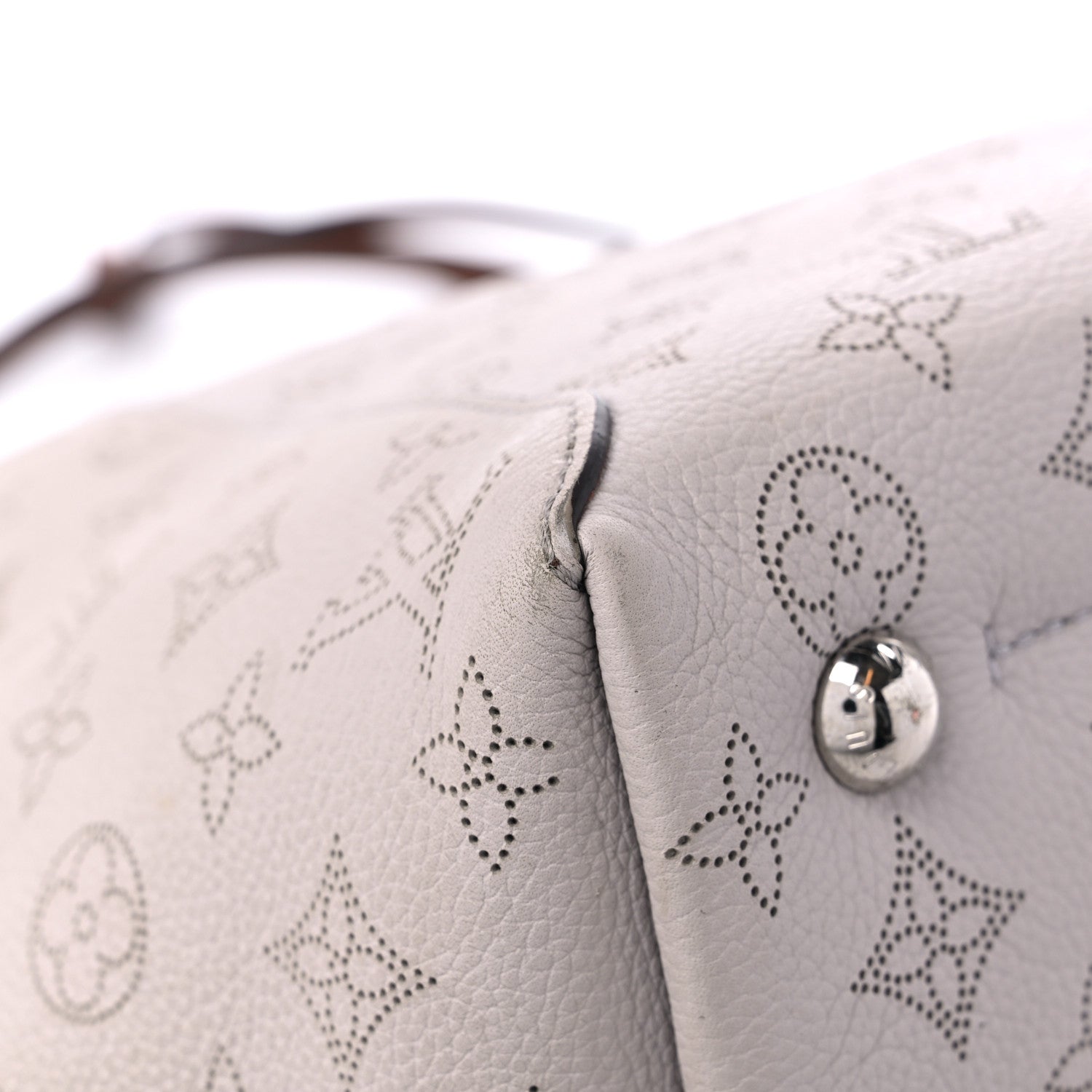 Louis Vuitton Mahina Hina MM Mist 10 of 14