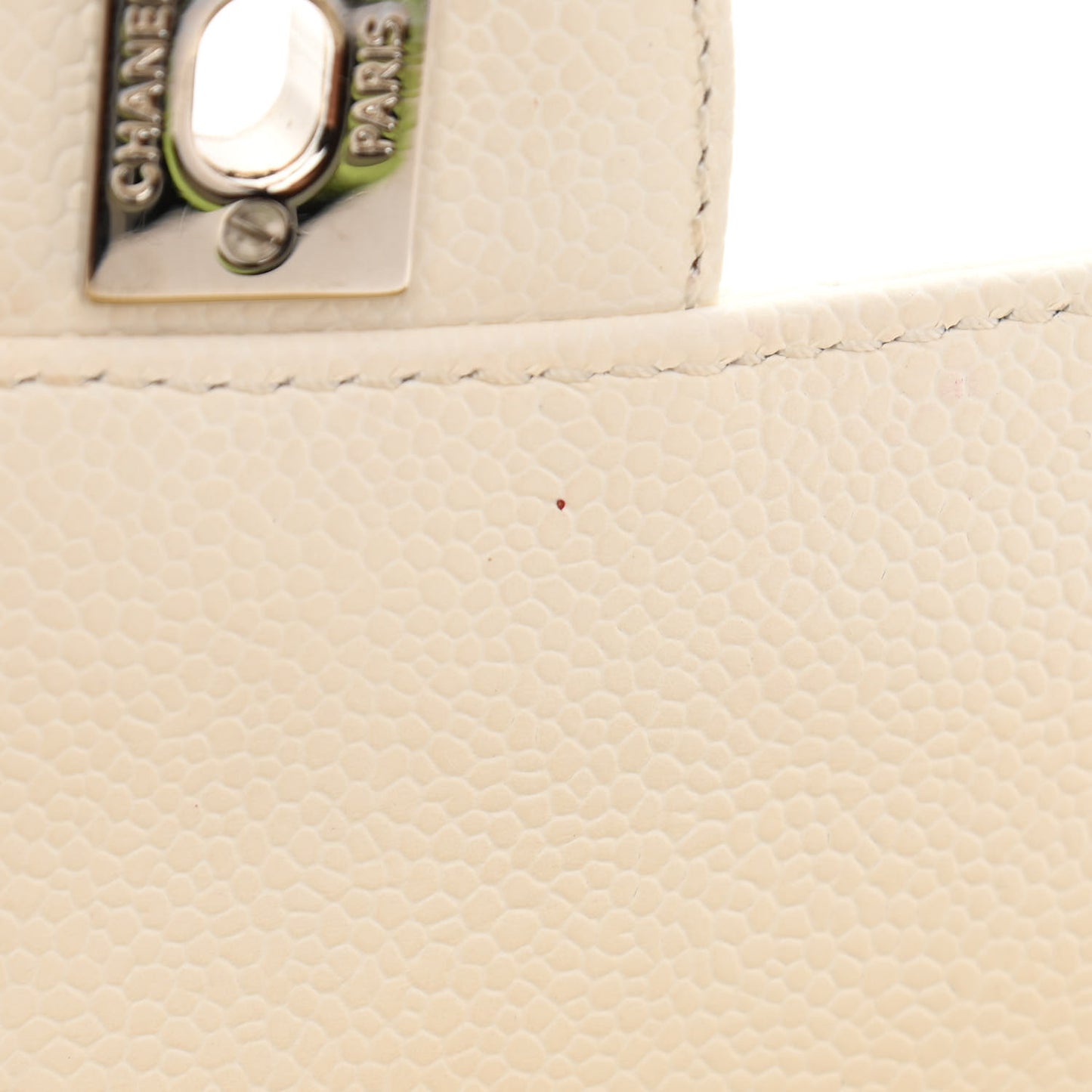 Caviar Quilted East West Flap White