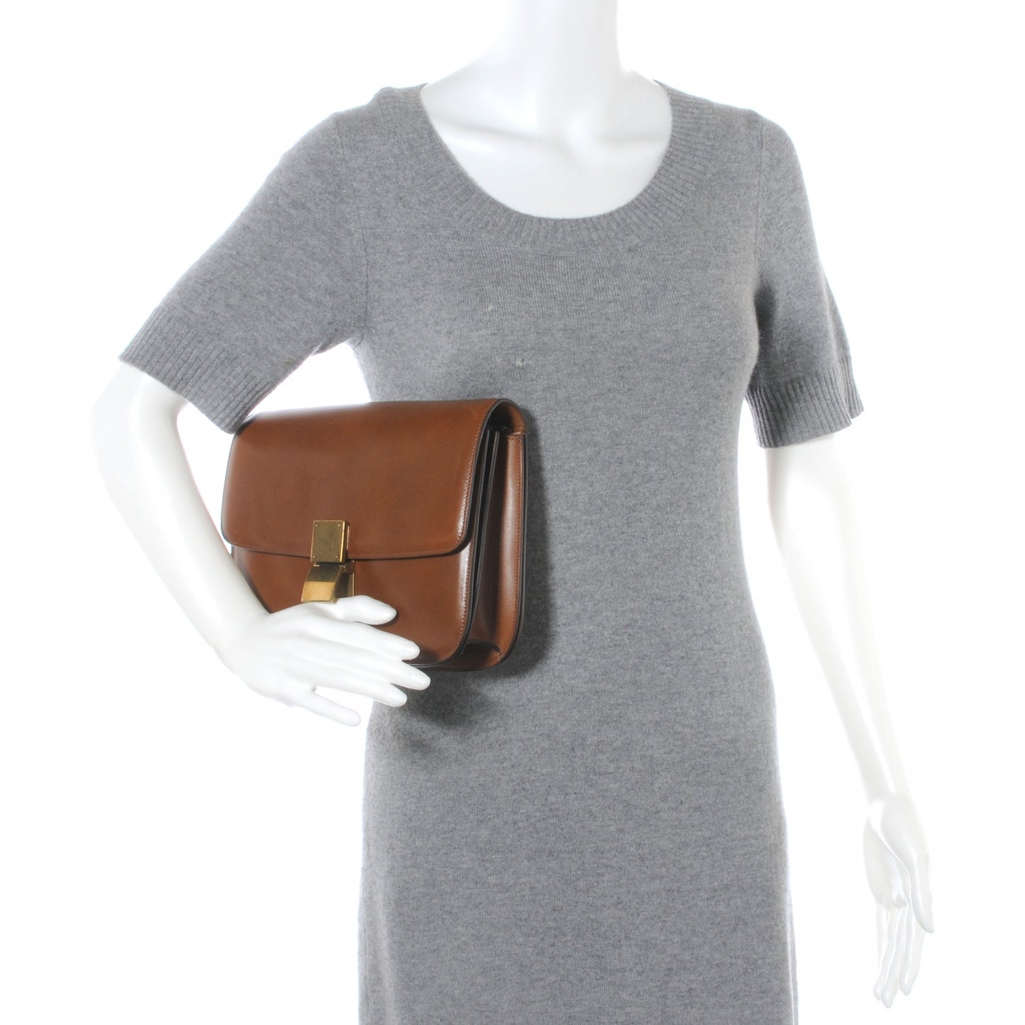 Leather Medium Classic Box Flap Bag Camel