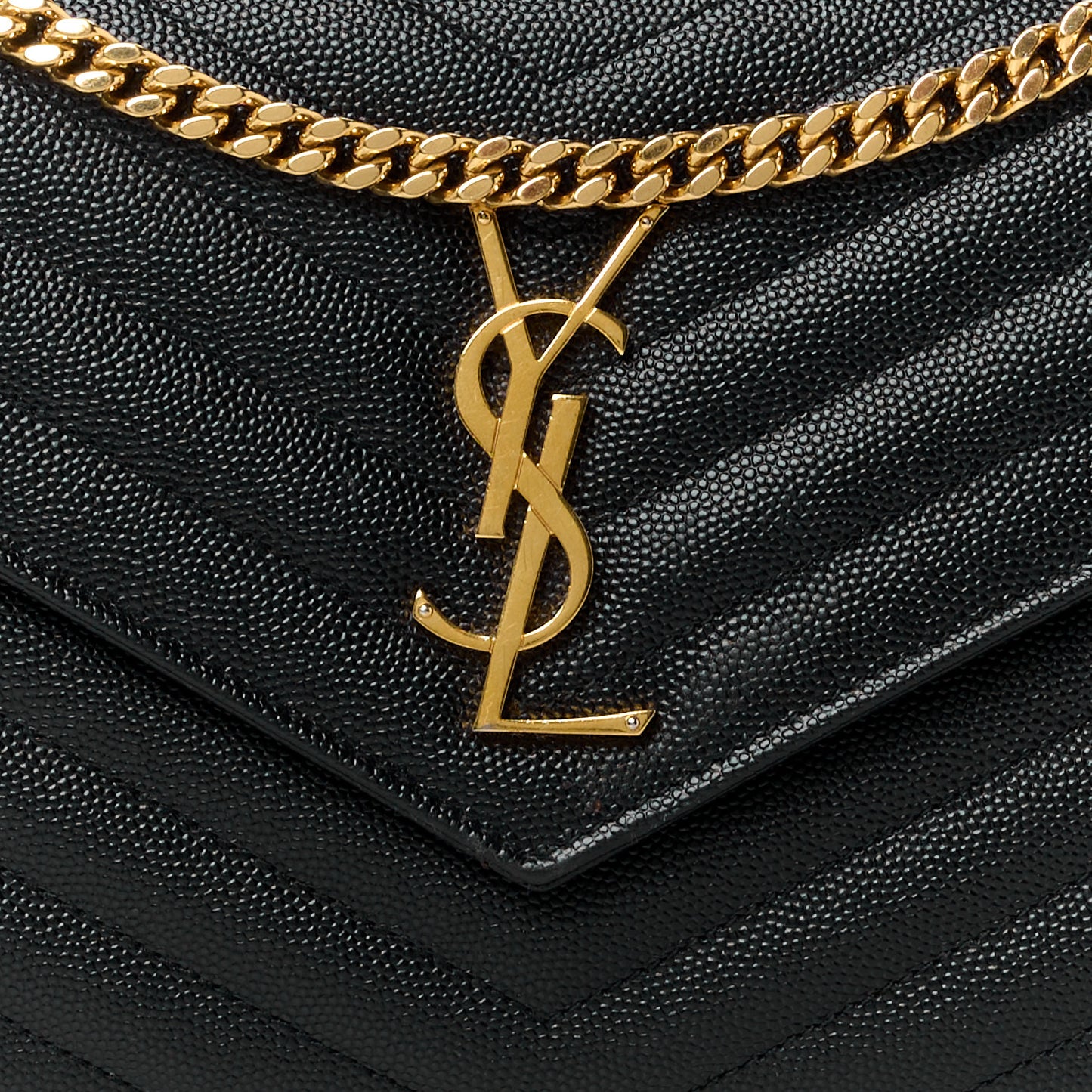 Grain De Poudre Matelasse Chevron Monogram Chain Wallet Black