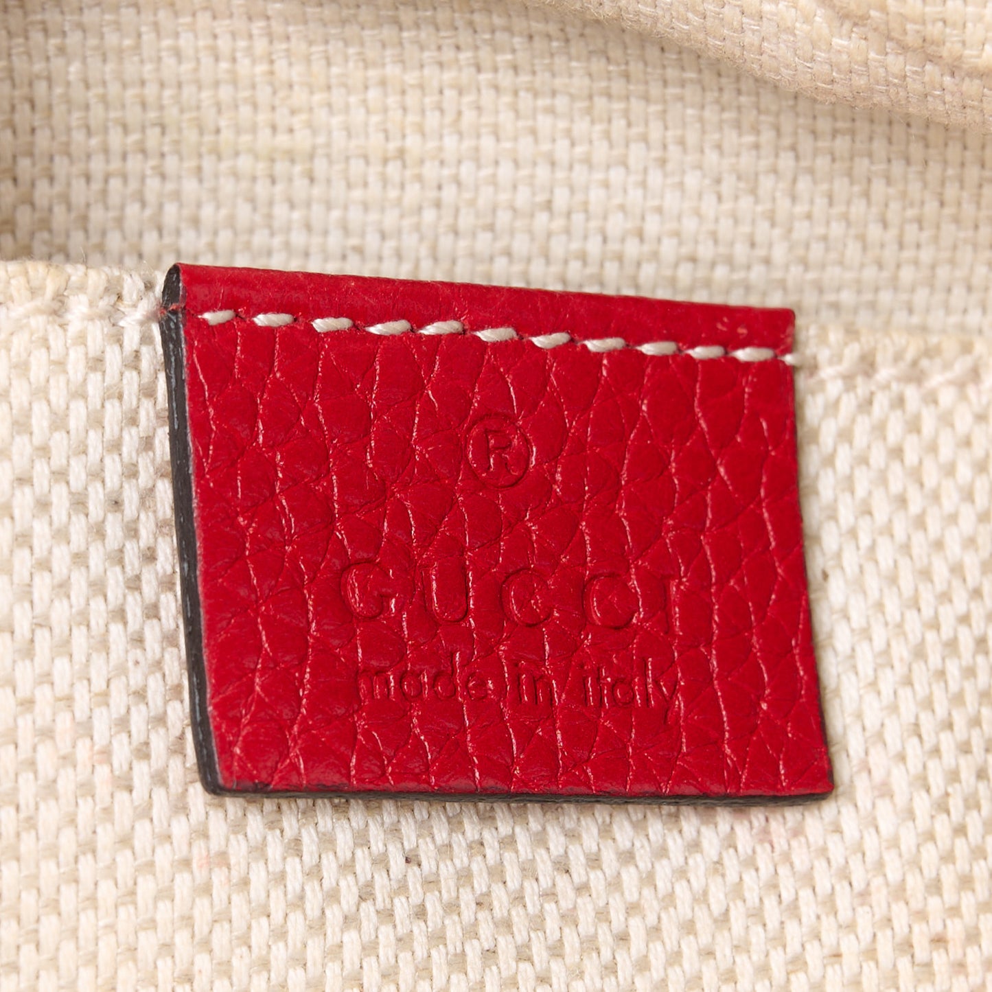 Pebbled Calfskin Small Soho Disco Bag Vibrant Red
