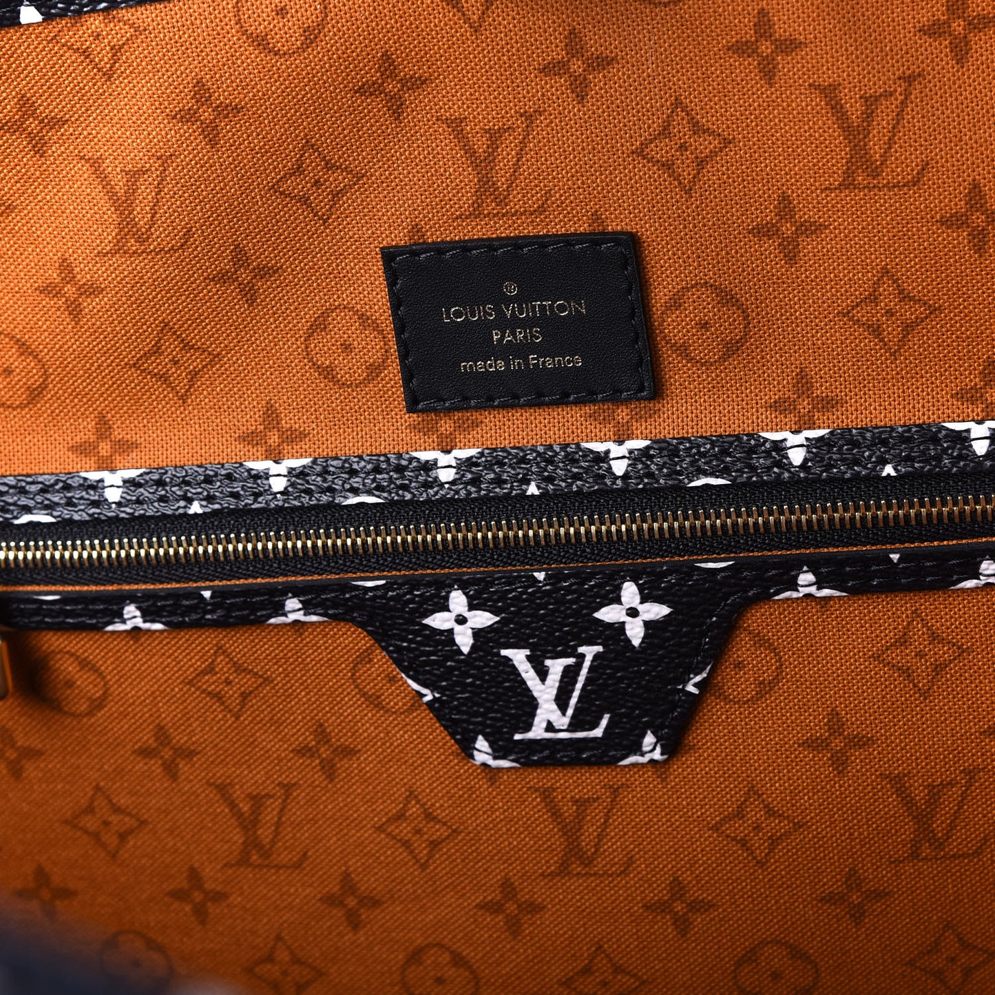 Monogram Giant Crafty Neverfull MM Creme Caramel