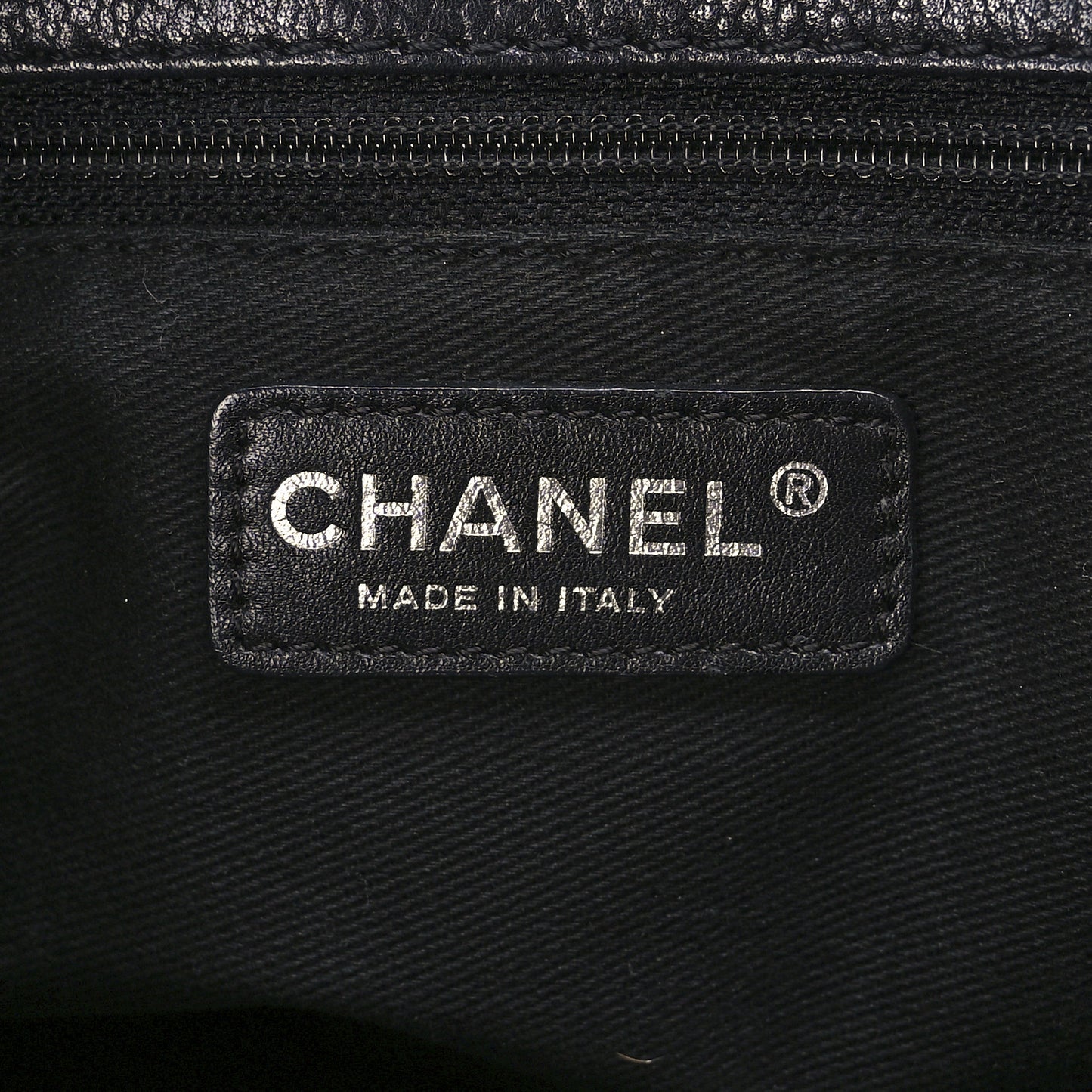 Caviar Quilted Grand Shopping Tote GST Black