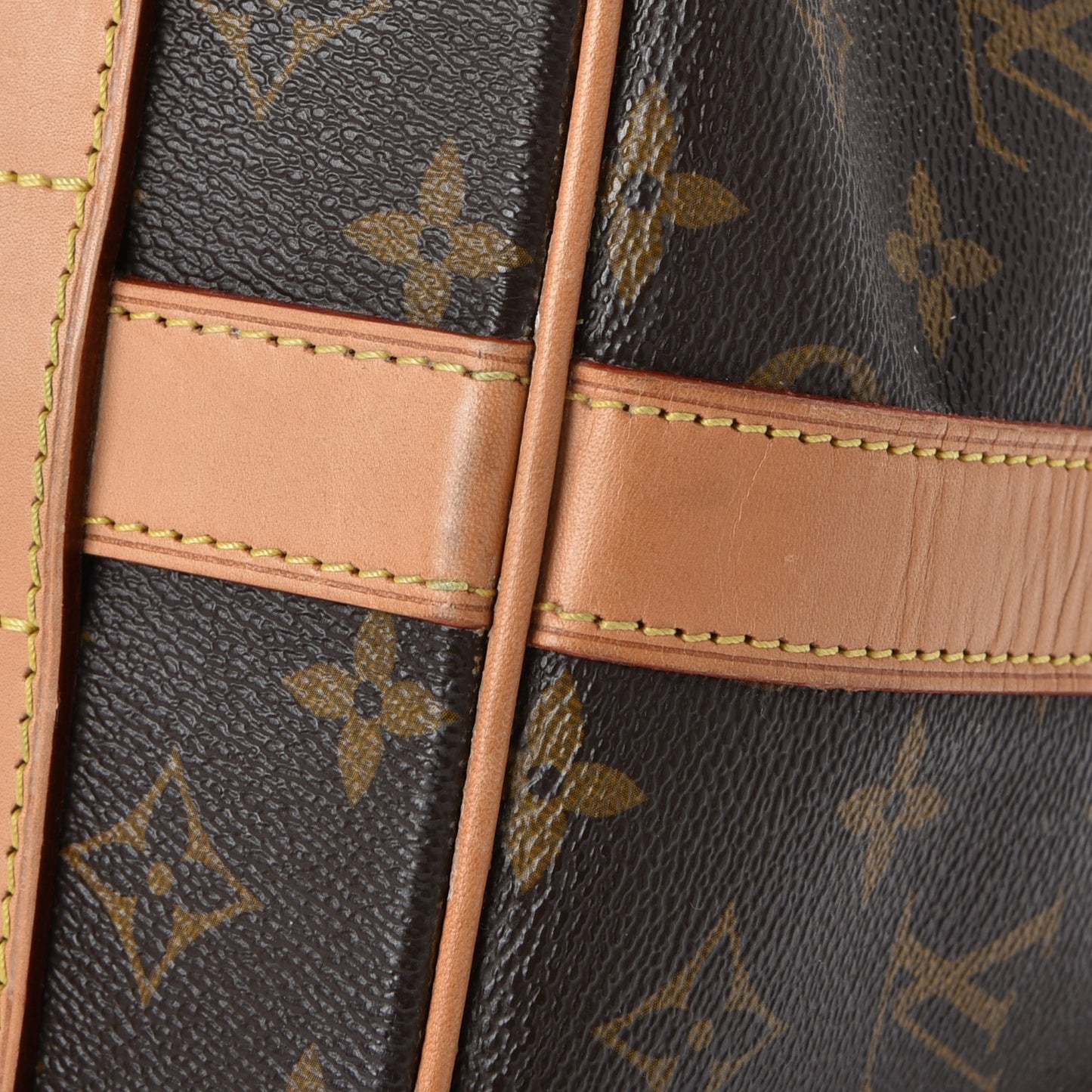 Monogram Neo