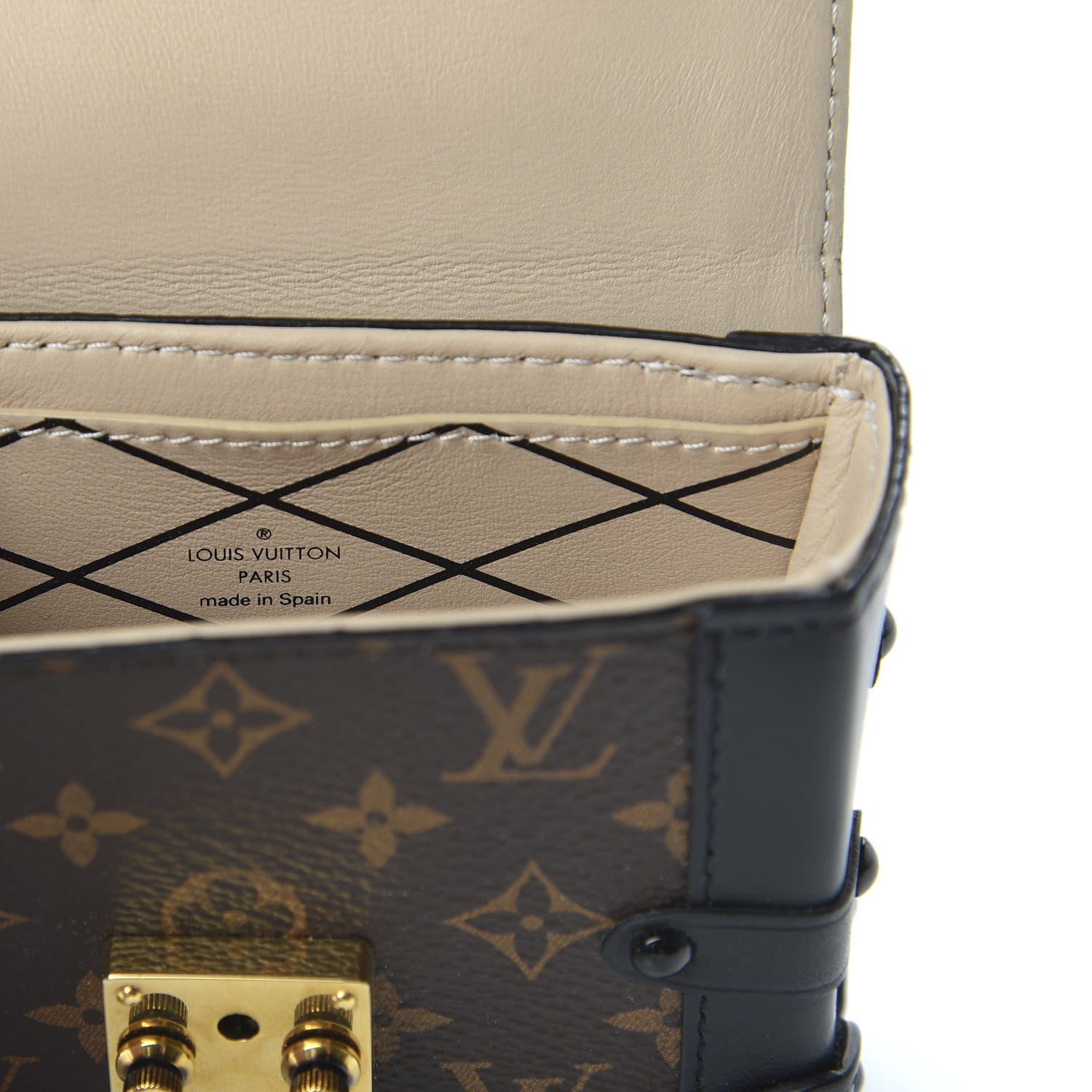 Louis Vuitton Monogram Essential Trunk Black 8 of 8