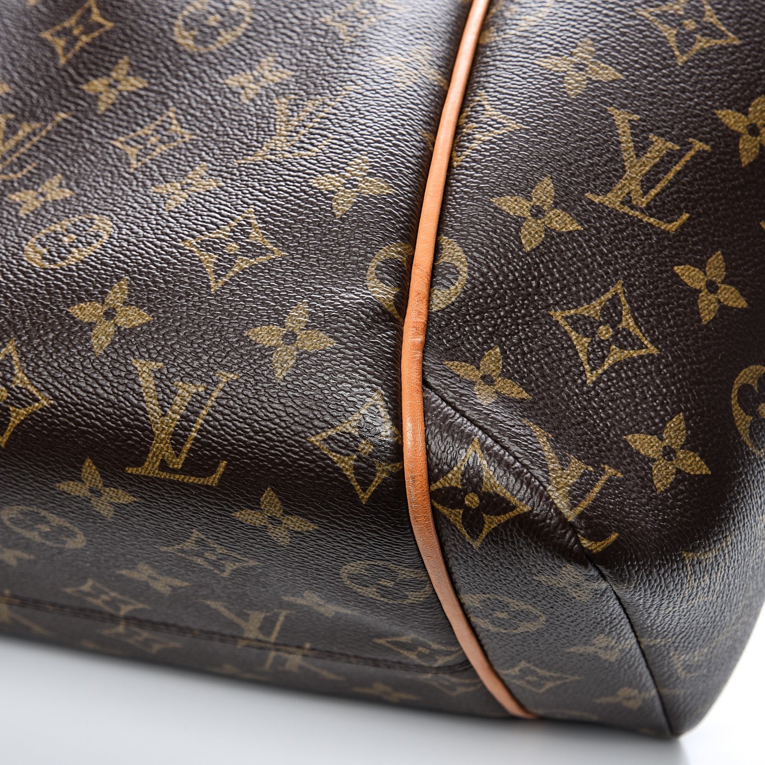 Louis Vuitton Monogram Totally MM 14 of 14