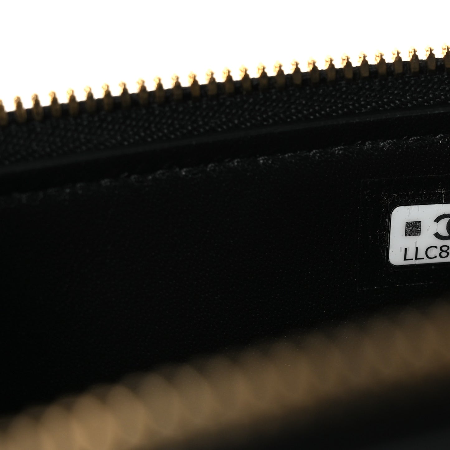 Calfskin Crocodile Embossed Crococo Top Handle Slim Vanity Case With Chain Black