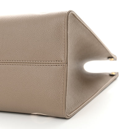 Louis Vuitton Empreinte Monogram Giant Onthego MM Tourterelle Creme 9 of 10