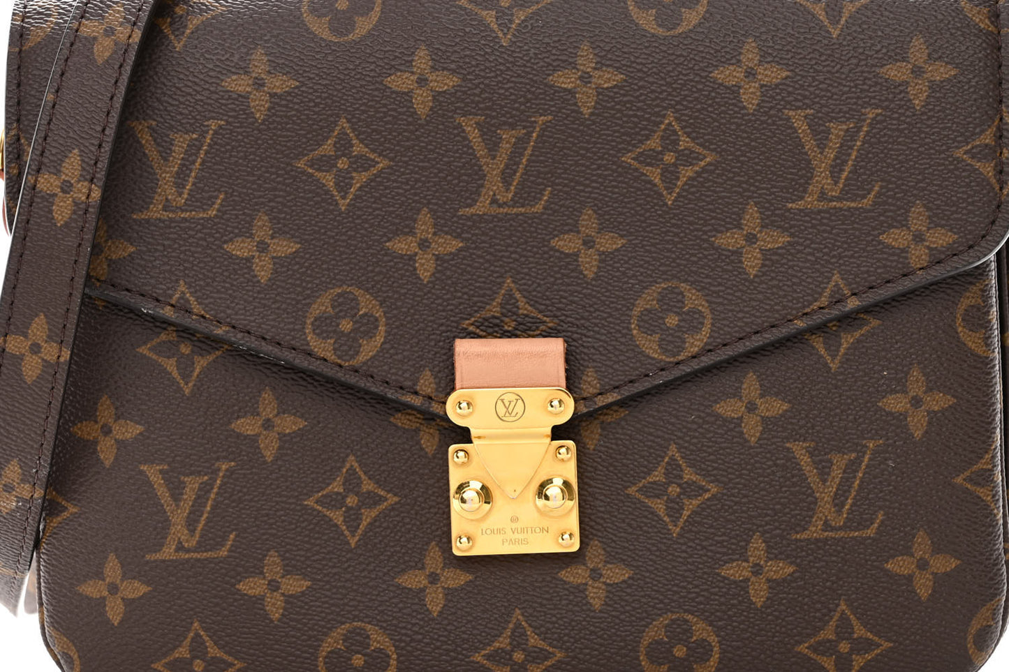Monogram Pochette Metis