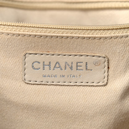 Chanel Grained Calfskin Medium CC Pocket Tote Black 6 of 9