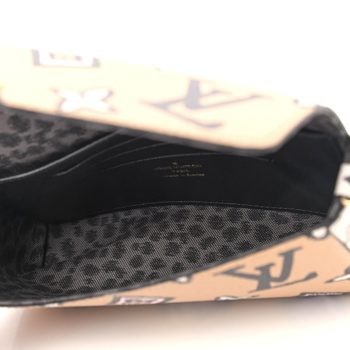 Monogram Wild At Heart Felicie Strap & Go Arizona Creme