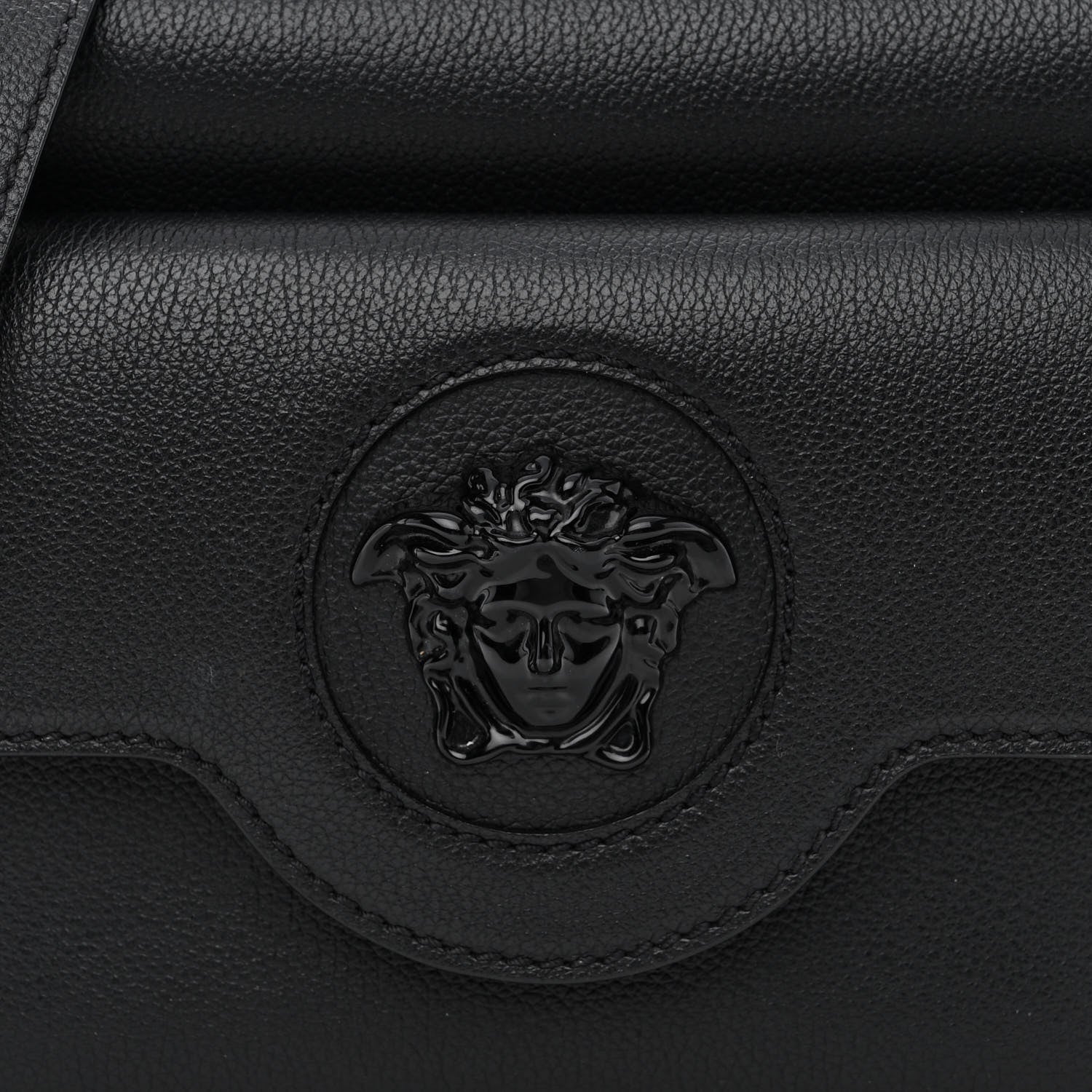 Versace Grained Calfskin Medusa Camera Bag Black 8 of 12