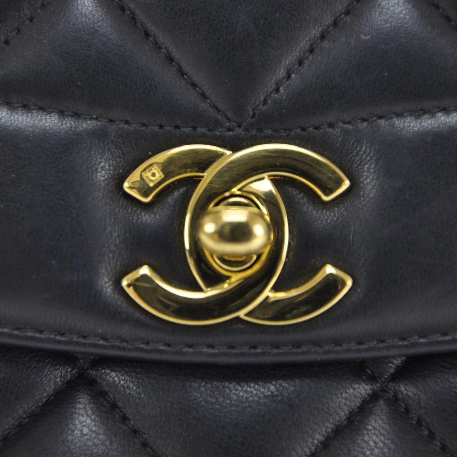 Chanel Lambskin Medium Flap Black 7 of 12