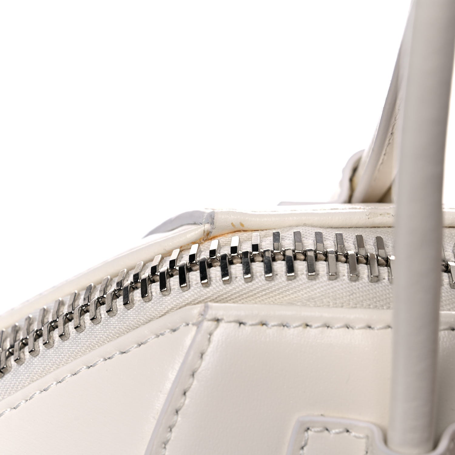 Givenchy Box Calfskin Mini Lock Antigona Shoulder Bag White 20 of 21