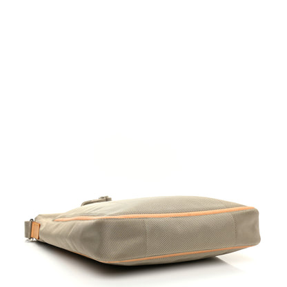 Louis Vuitton Damier Geant Compagnon Messenger Sable 4 of 12