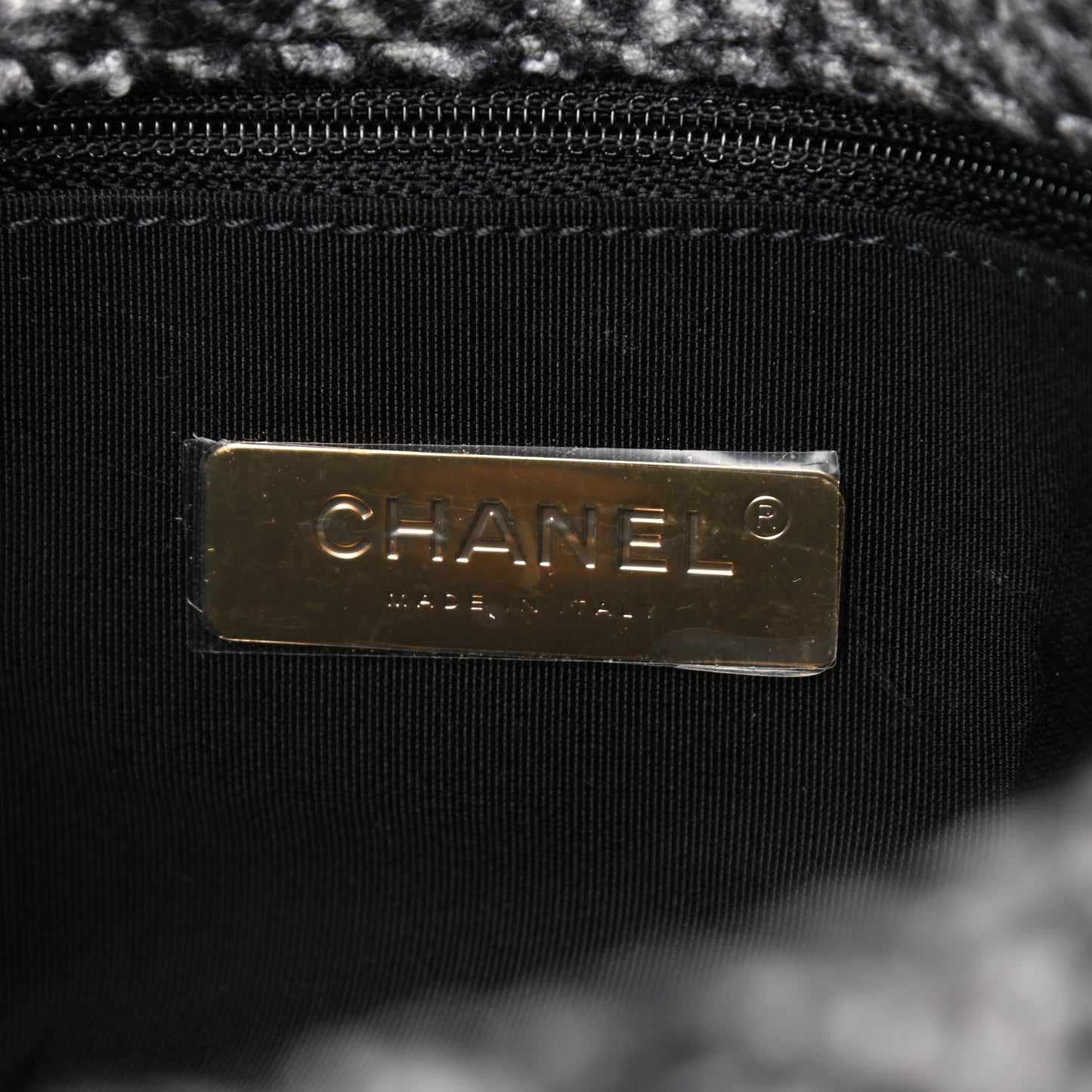 Tweed Quilted Medium Chanel 19 Flap Black White