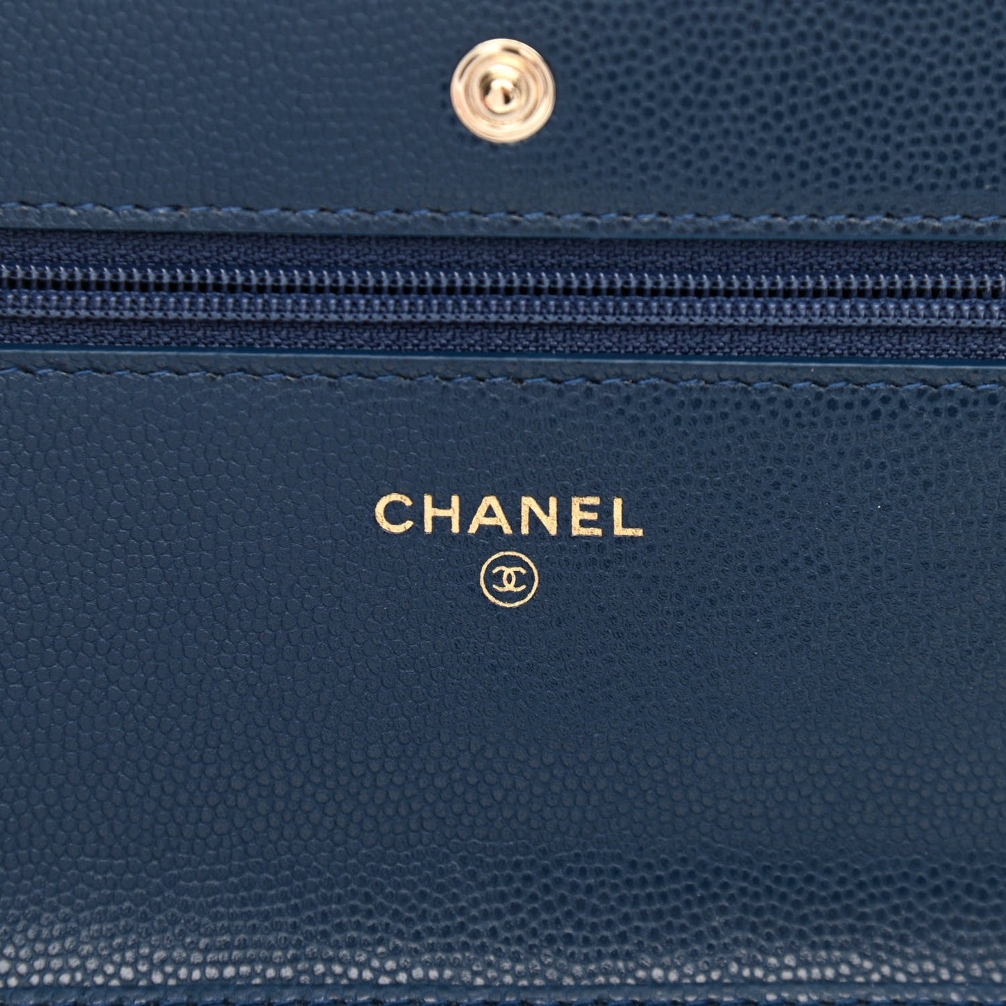 Caviar Quilted Wallet On Chain WOC Blue