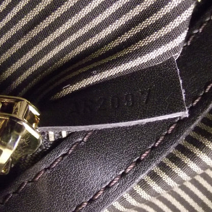 Louis Vuitton Monogram Bequia Porte Document Vertical 9 of 9