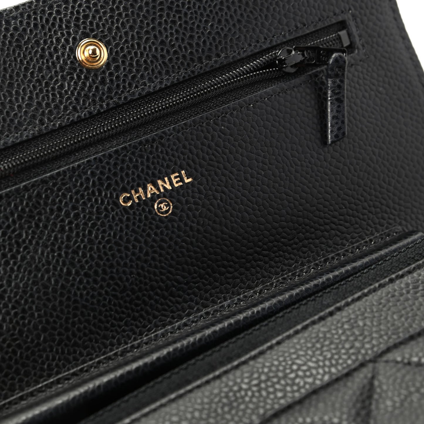 Caviar Quilted Wallet On Chain WOC Black
