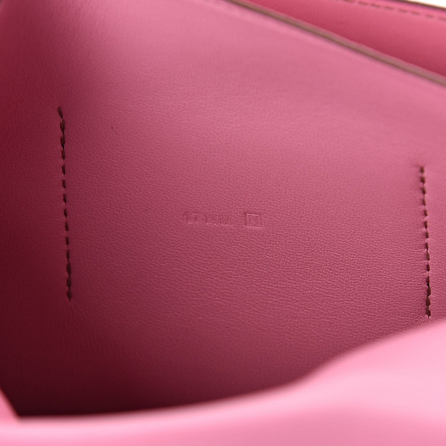 Togo Dogon Combined Wallet 5P Pink
