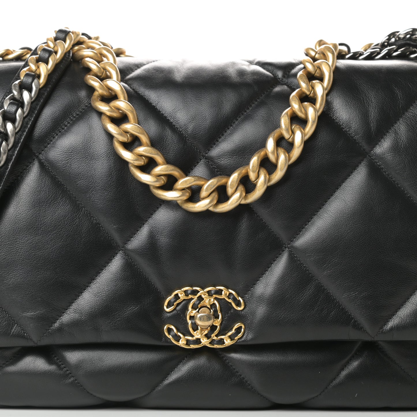 Goatskin Quilted Maxi Chanel 19 Flap Black