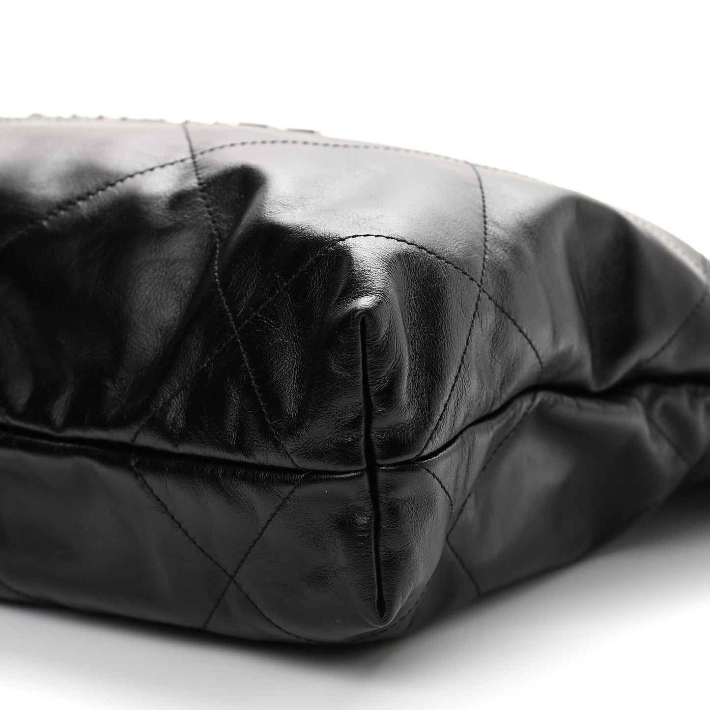 Shiny Calfskin Quilted Small Chanel 22 Black