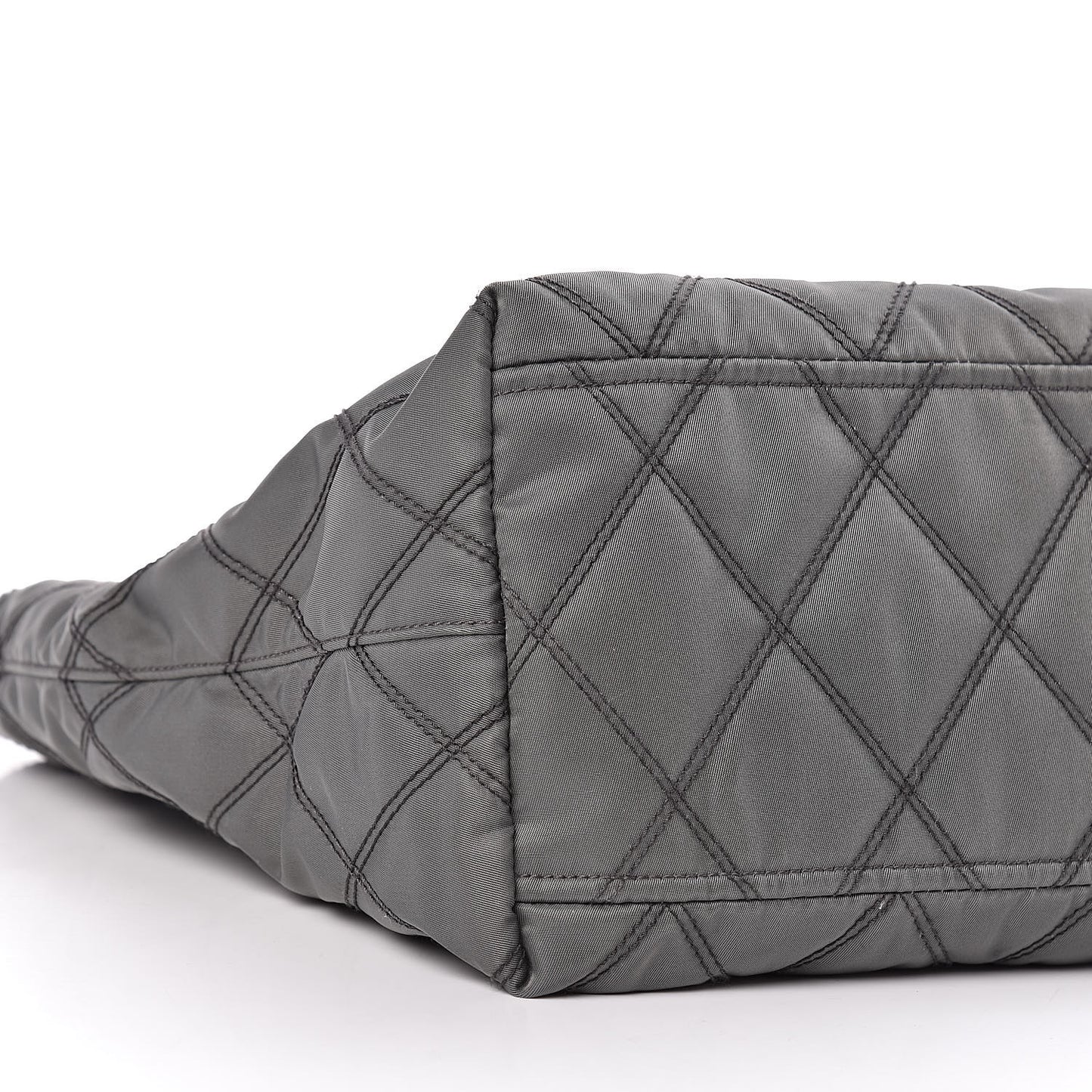 Nylon Tessuto Impuntu Quilted Shopper Tote Ardesia