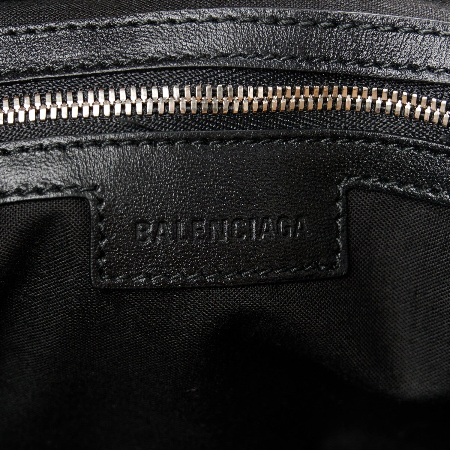 Balenciaga Agneau Arena Classic Silver Hardware Medium Le City Latte 6 of 10