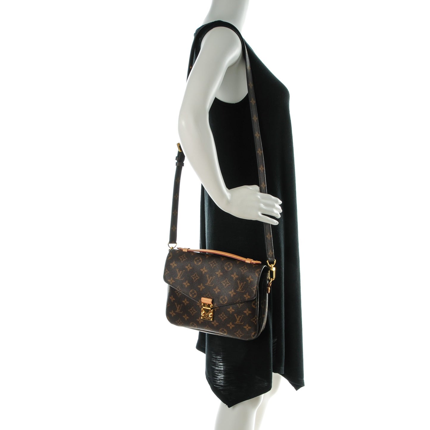 Monogram Pochette Metis