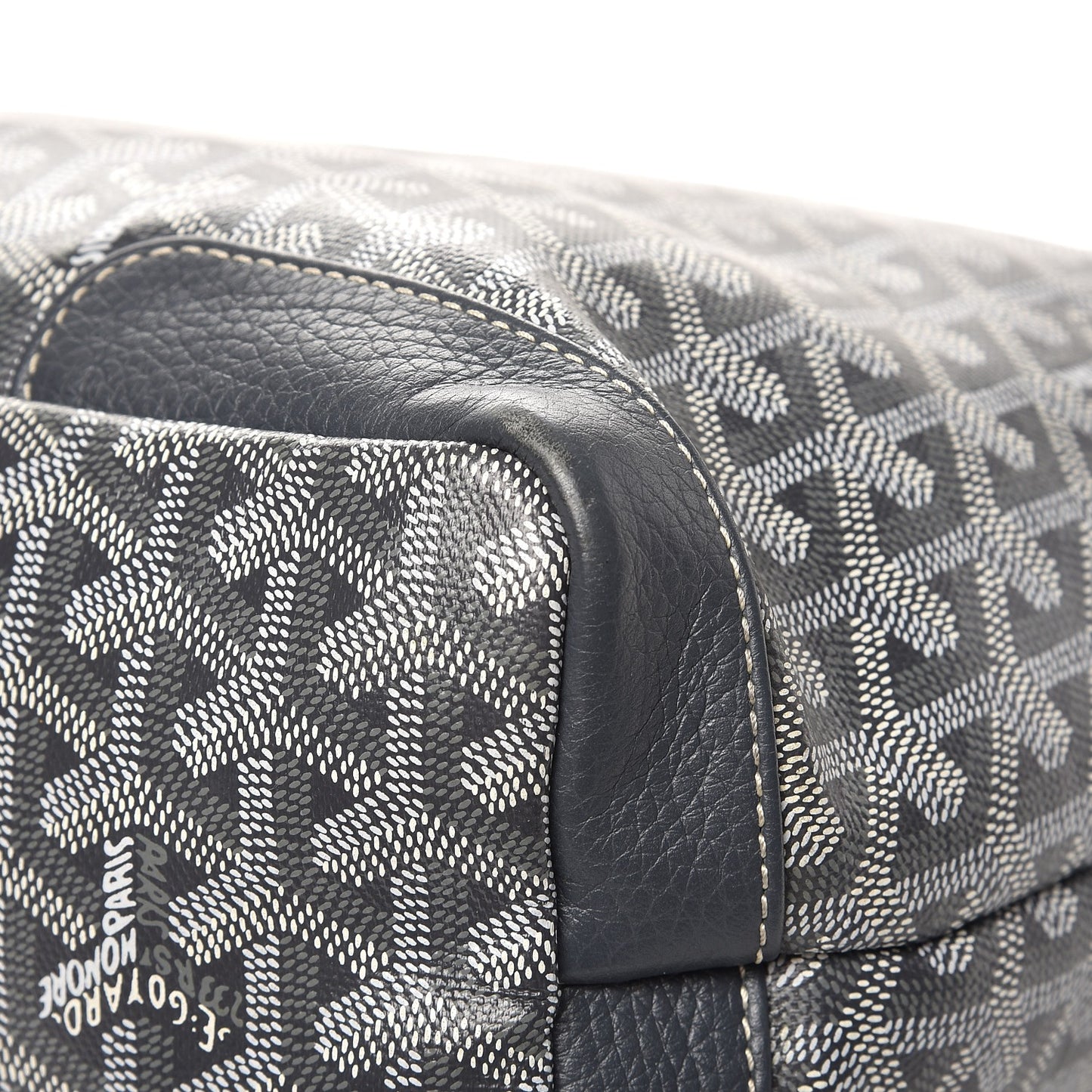 Goyardine Grenadines Hobo Grey