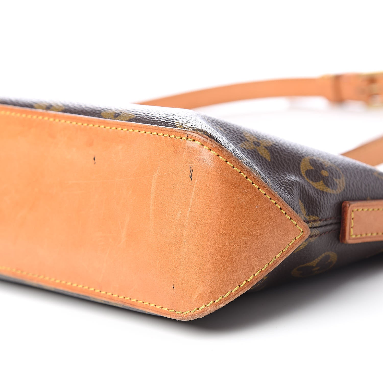 Louis Vuitton Monogram Trotteur 9 of 11