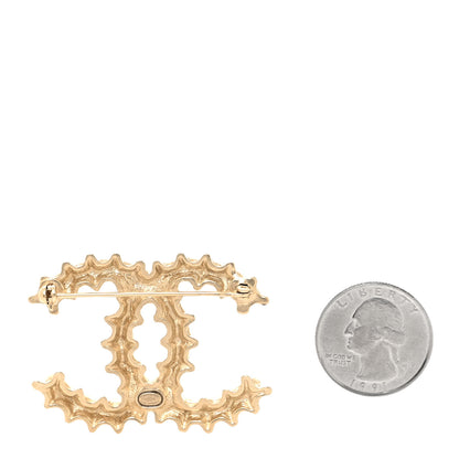 Chanel Soda Cap CC Brooch Gold 2 of 4