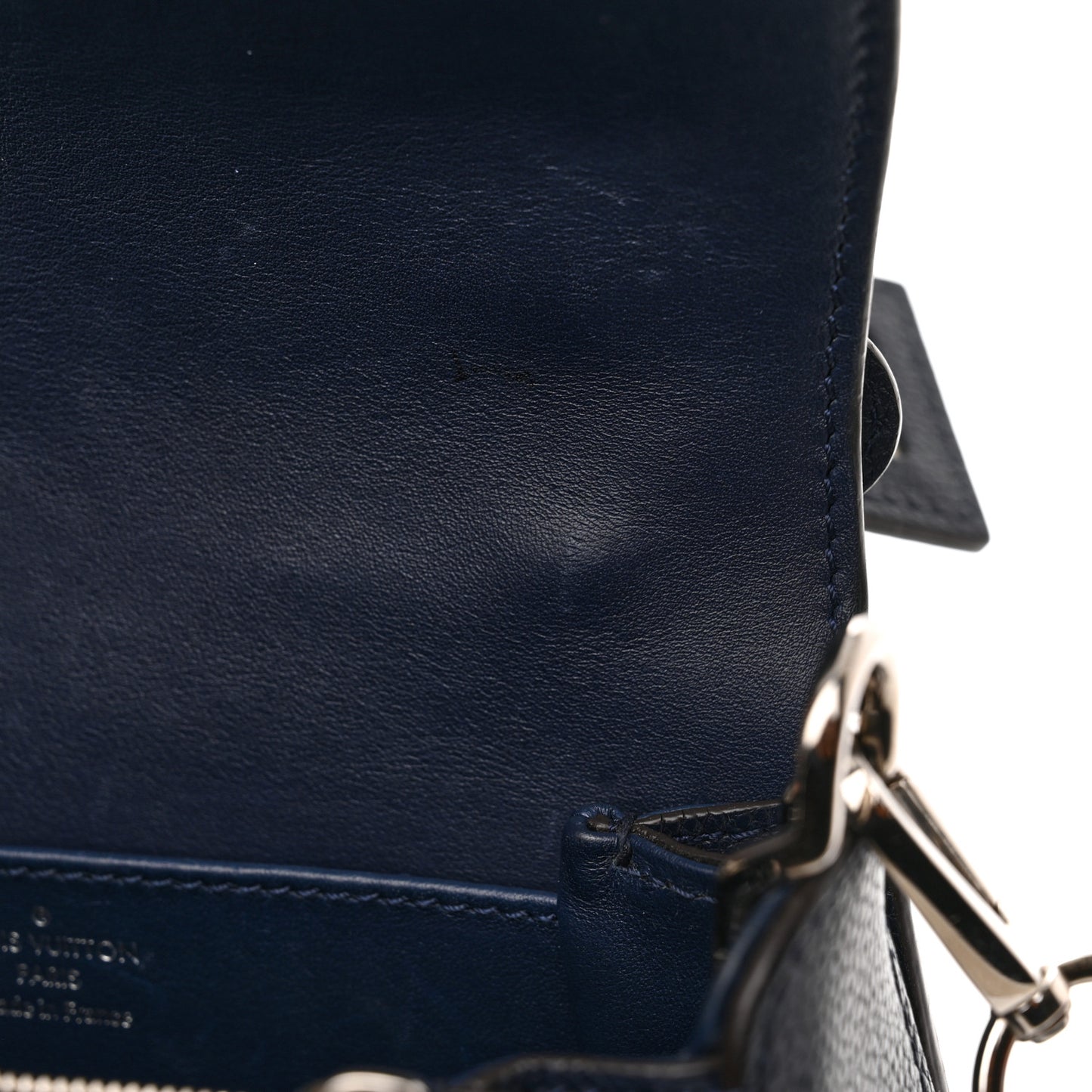 Grained Calfskin Vivienne NM Blue Marine
