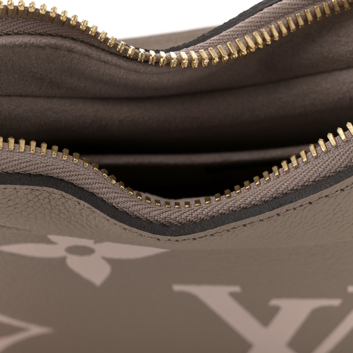 Louis Vuitton Empreinte Monogram Giant Bagatelle NM Tourterelle Creme 10 of 11
