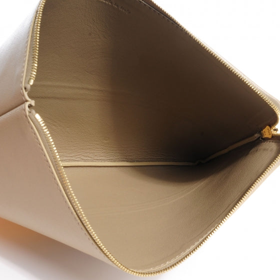 Lambskin Bi-Color Solo Clutch Pouch Beige Butter