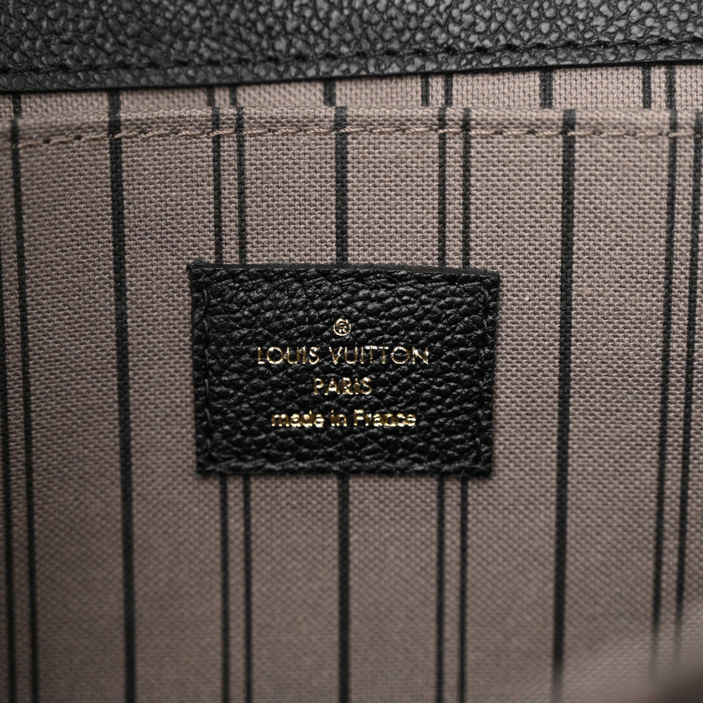 LOUIS VUITTON Empreinte Pochette Metis Black