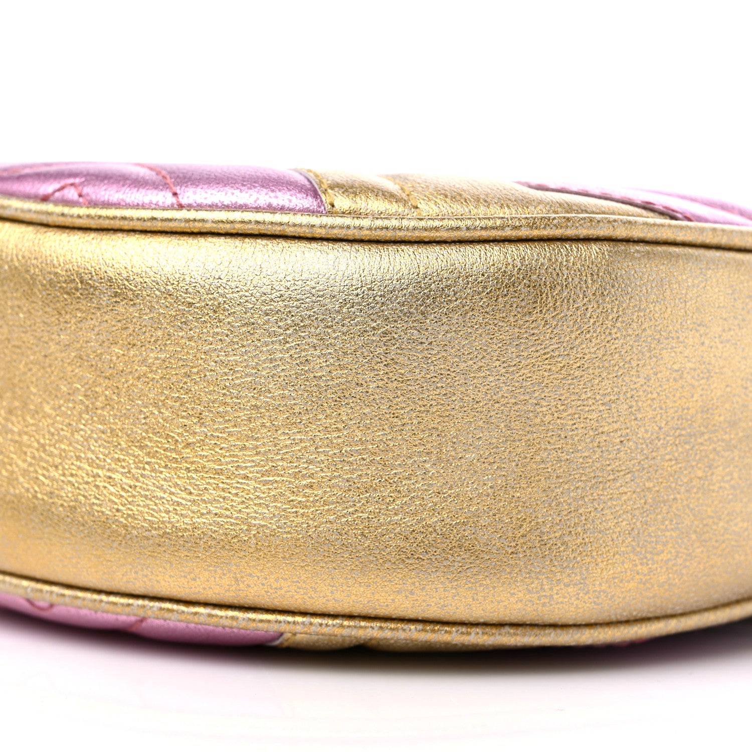 Gucci Metallic Nappa Matelasse Heart Mini GG Marmont Round Shoulder Bag Oro Vecchio Rosa 9 of 9