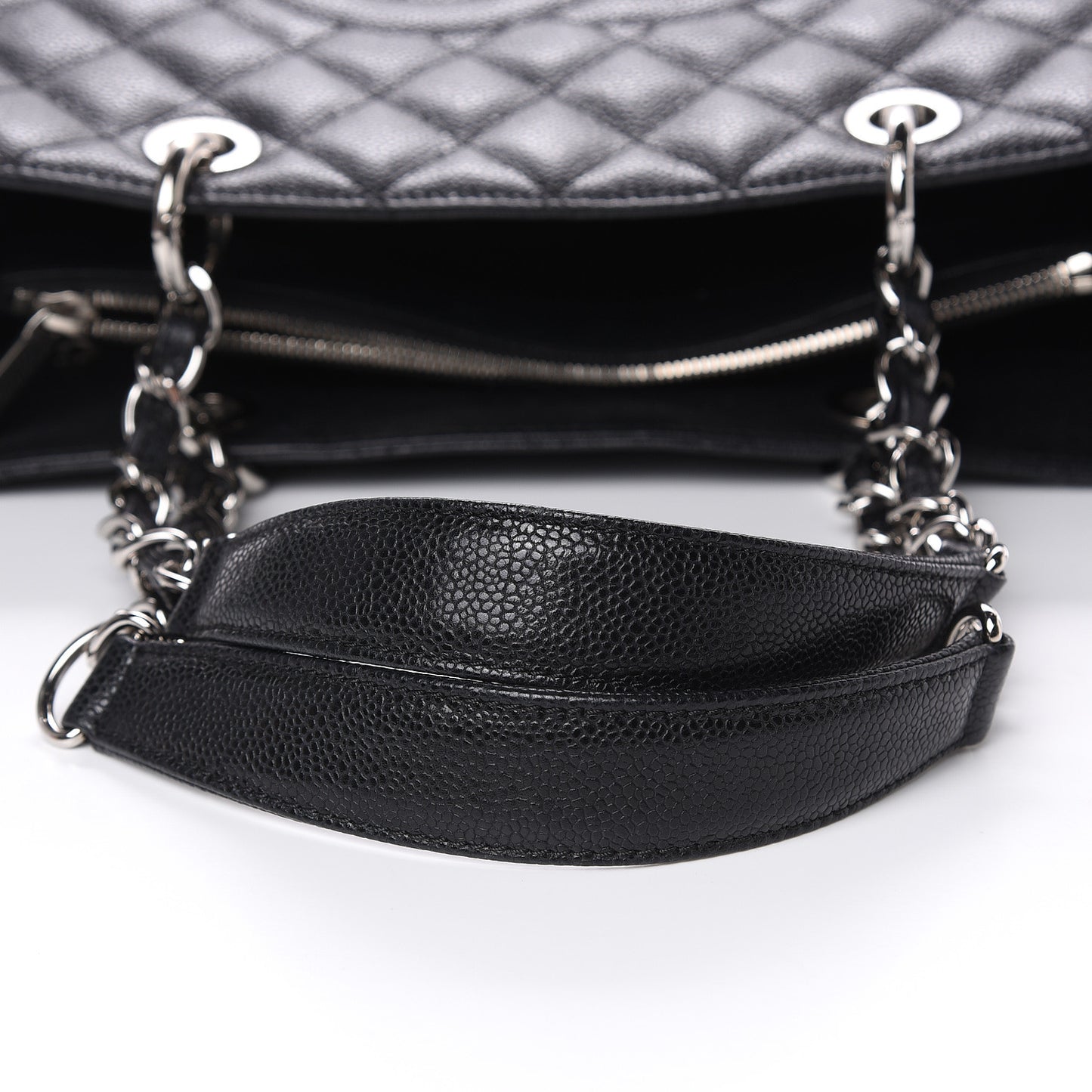 Caviar Quilted Grand Shopping Tote GST Black