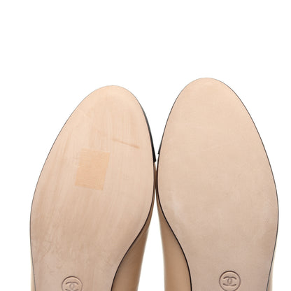 Chanel Lambskin Cap Toe CC Ballerina Flats 40 Beige Black 11 of 12