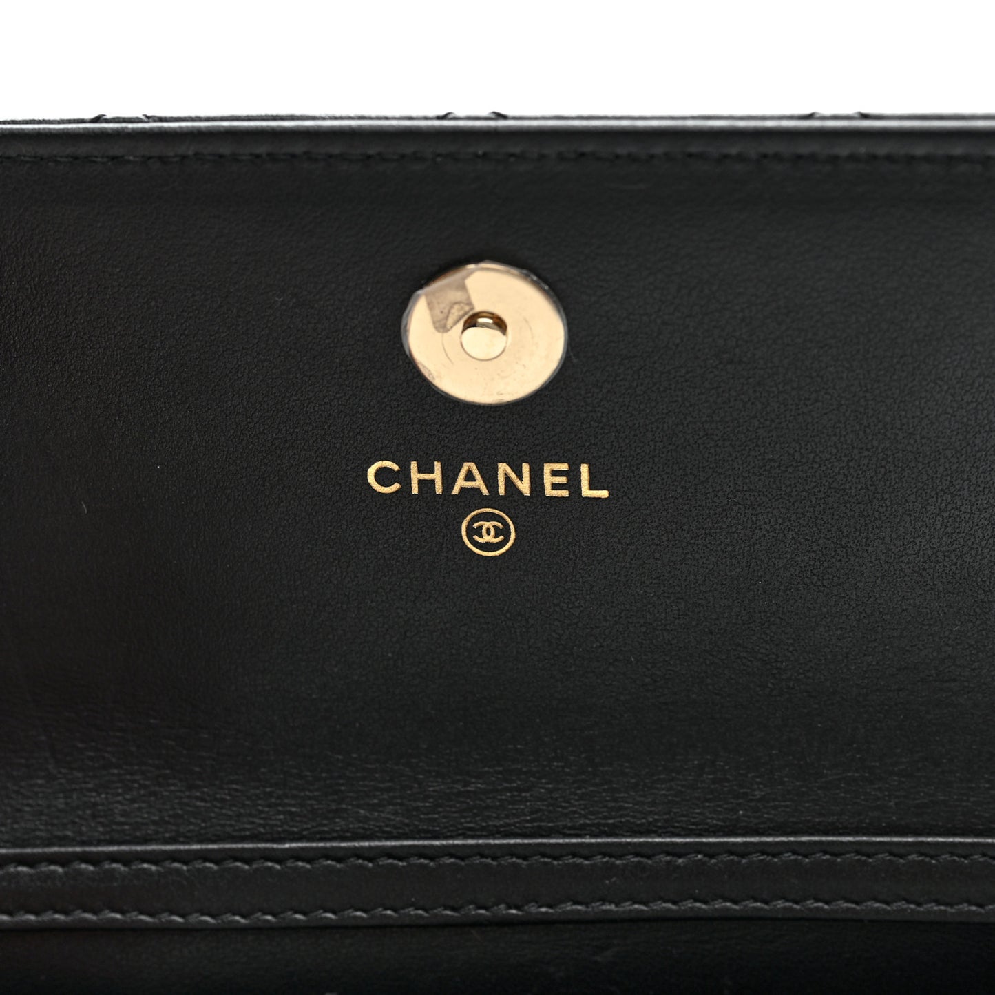 Calfskin Quilted Maxi Pearls Clutch With Chain Black