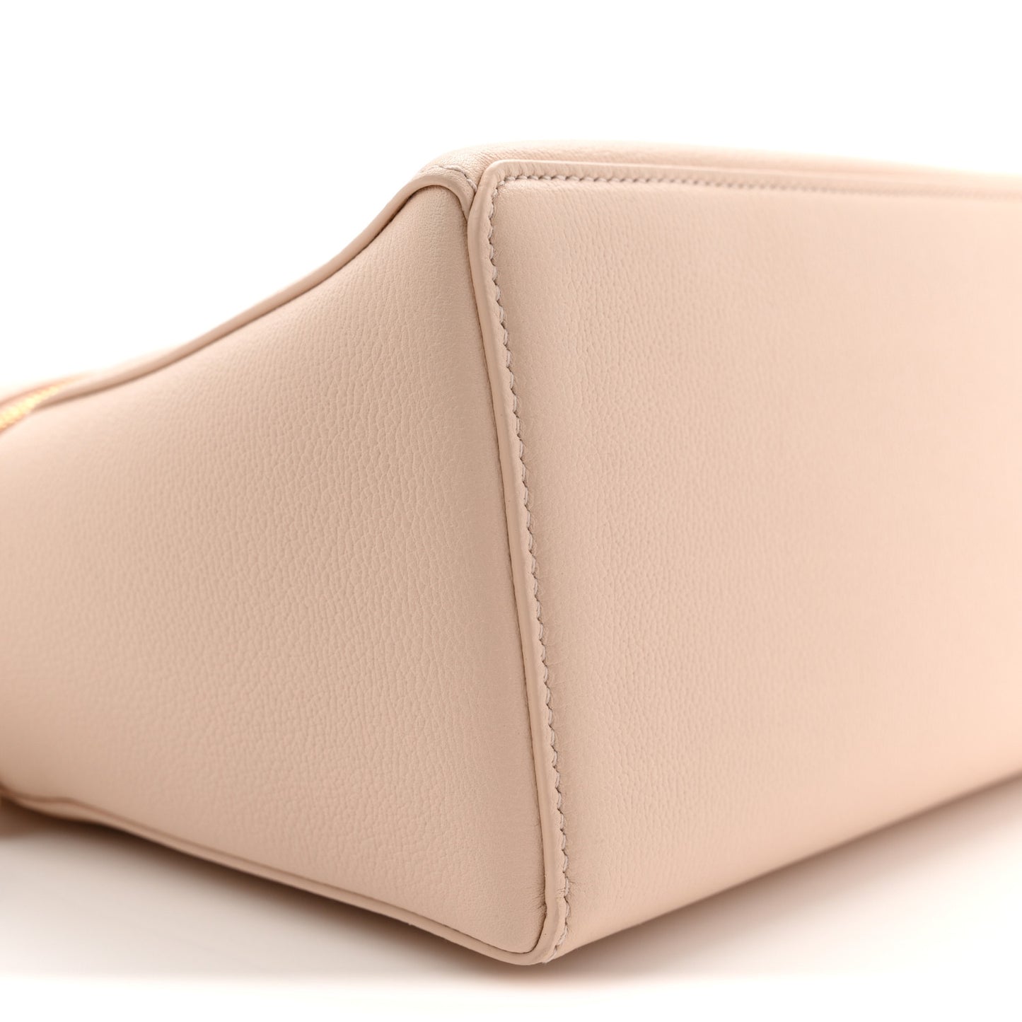 Smooth Calfskin Extra Bag L27 Feather Pink