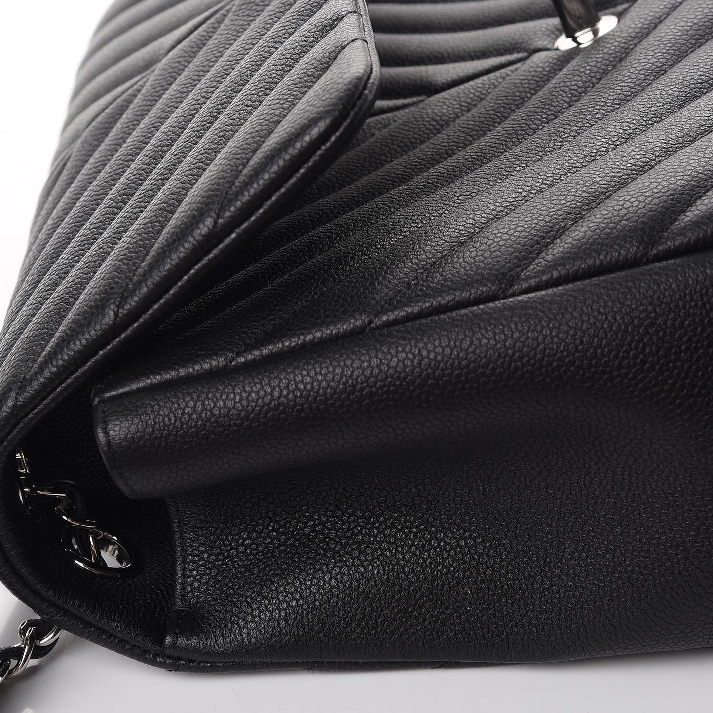 Caviar Chevron Quilted Large Puffy CC Flap Black