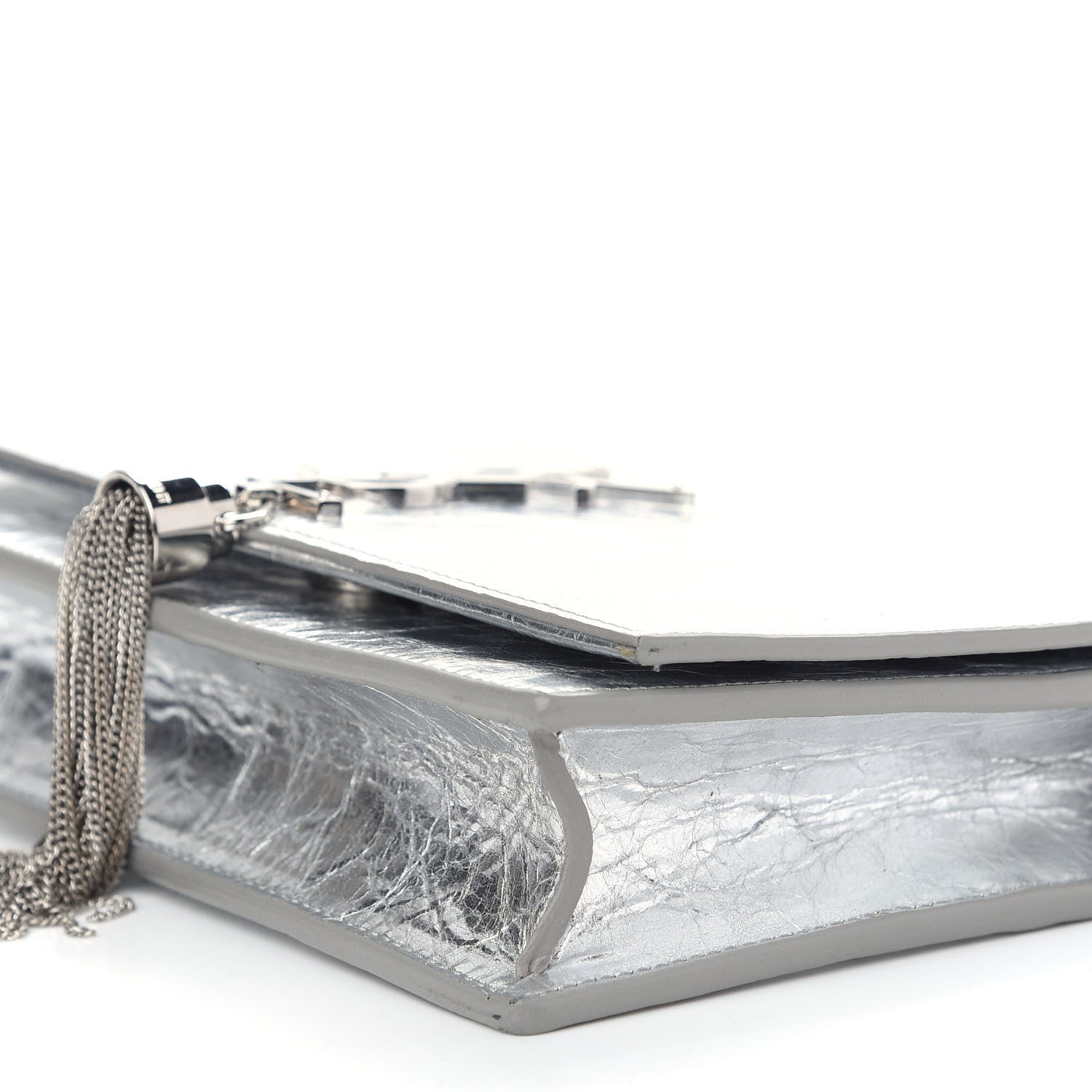 Saint Laurent Metallic Crackled Calfskin Kate Monogram Tassel Chain Wallet Argento 8 of 8
