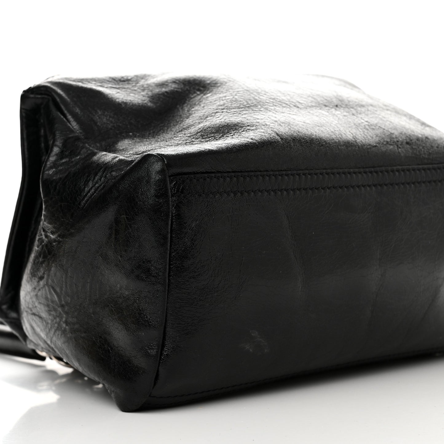 Crinkled Patent Small Pandora Black