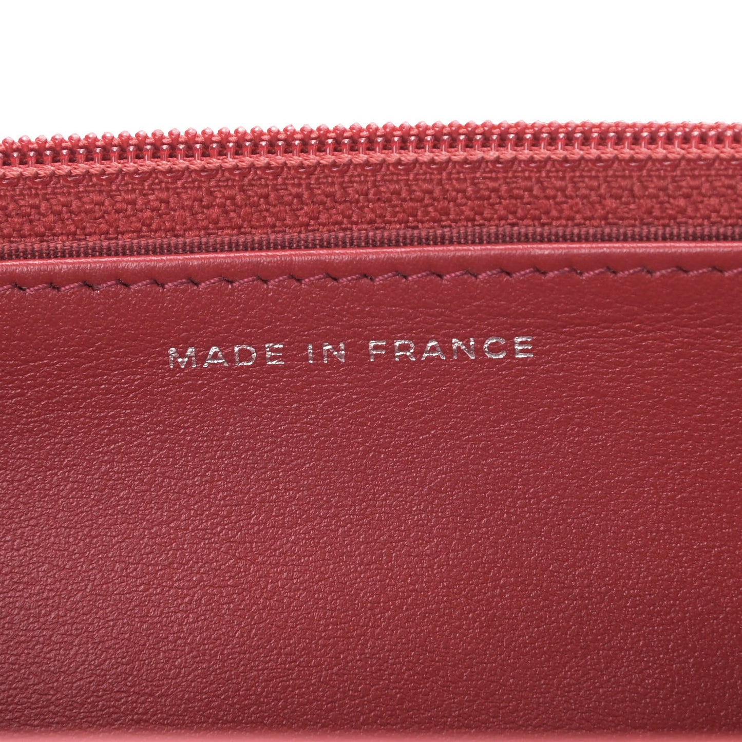 Caviar Quilted Boy Wallet On Chain WOC Red