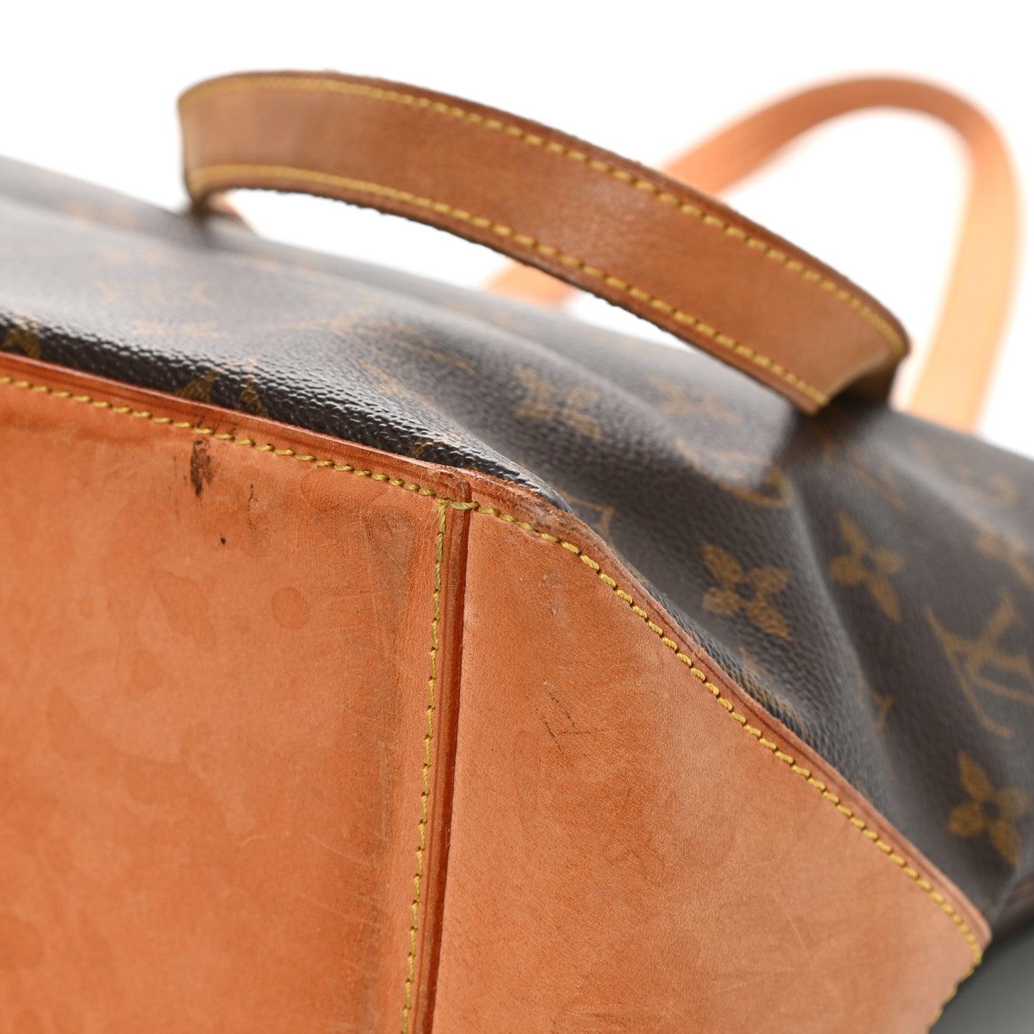 Louis Vuitton Monogram Cabas Mezzo 10 of 20