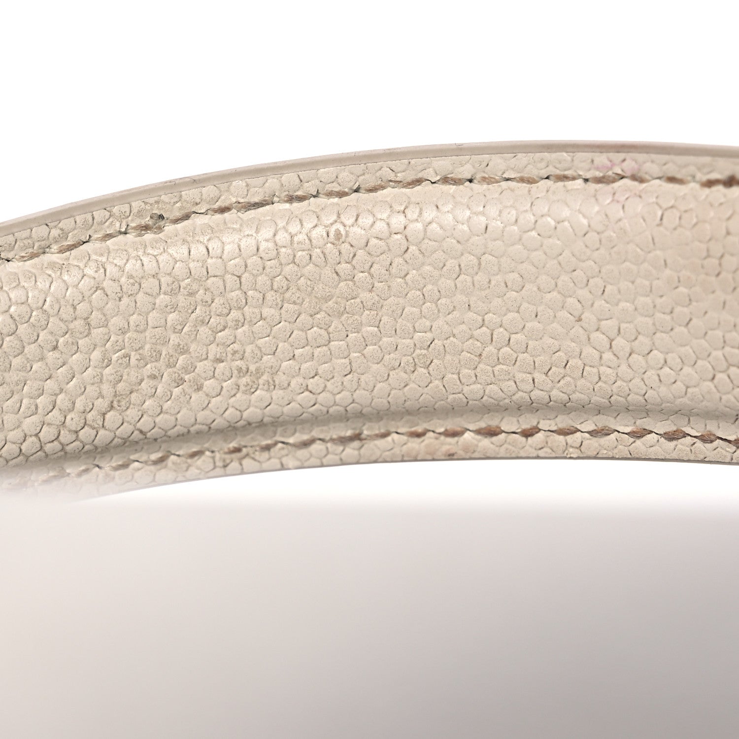 Saint Laurent Grain de Poudre Medium Classic Monogram Cassandra Top Handle Crema Soft Rouge Legion 19 of 20