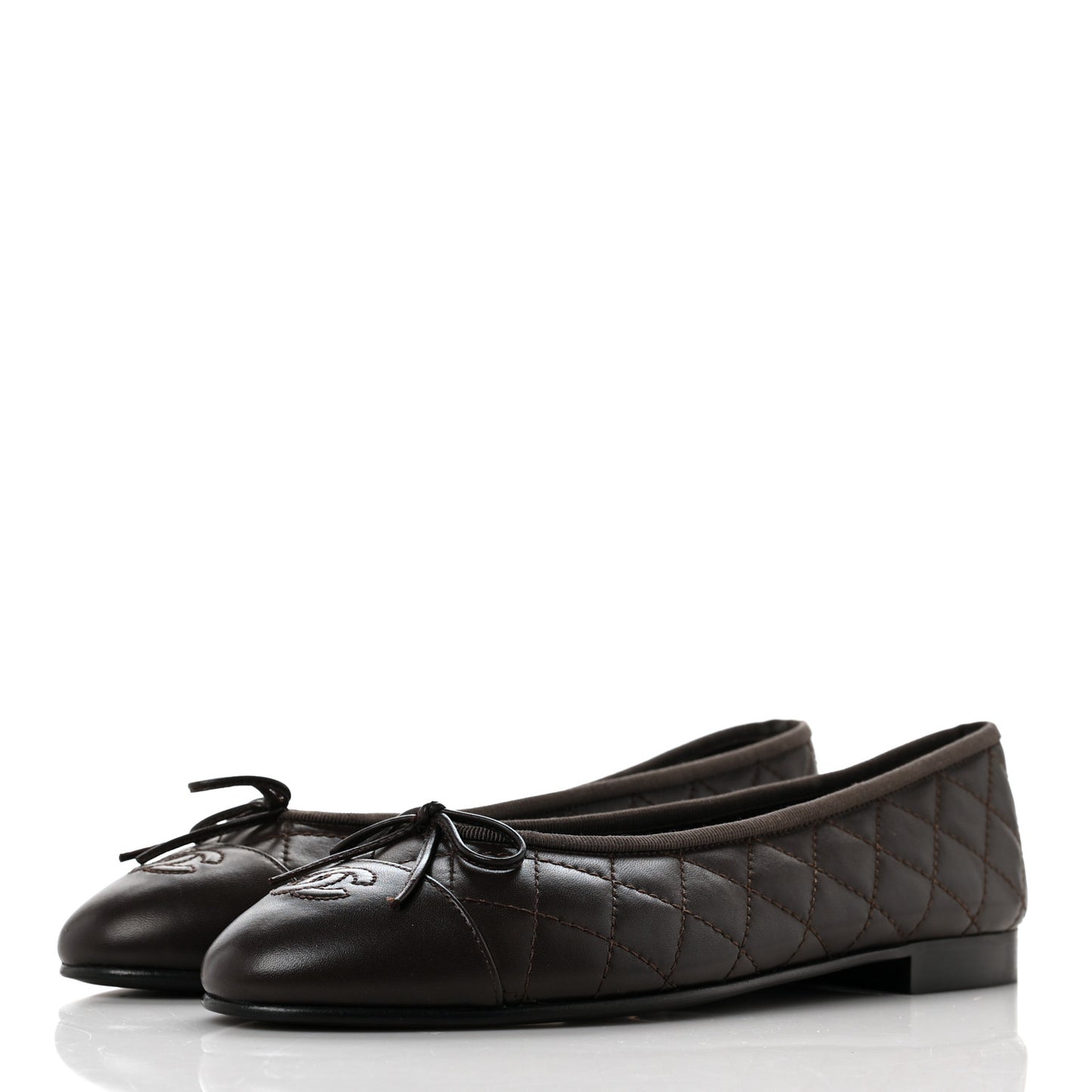 Lambskin Quilted Cap Toe Ballerina Flats 40 Dark Brown
