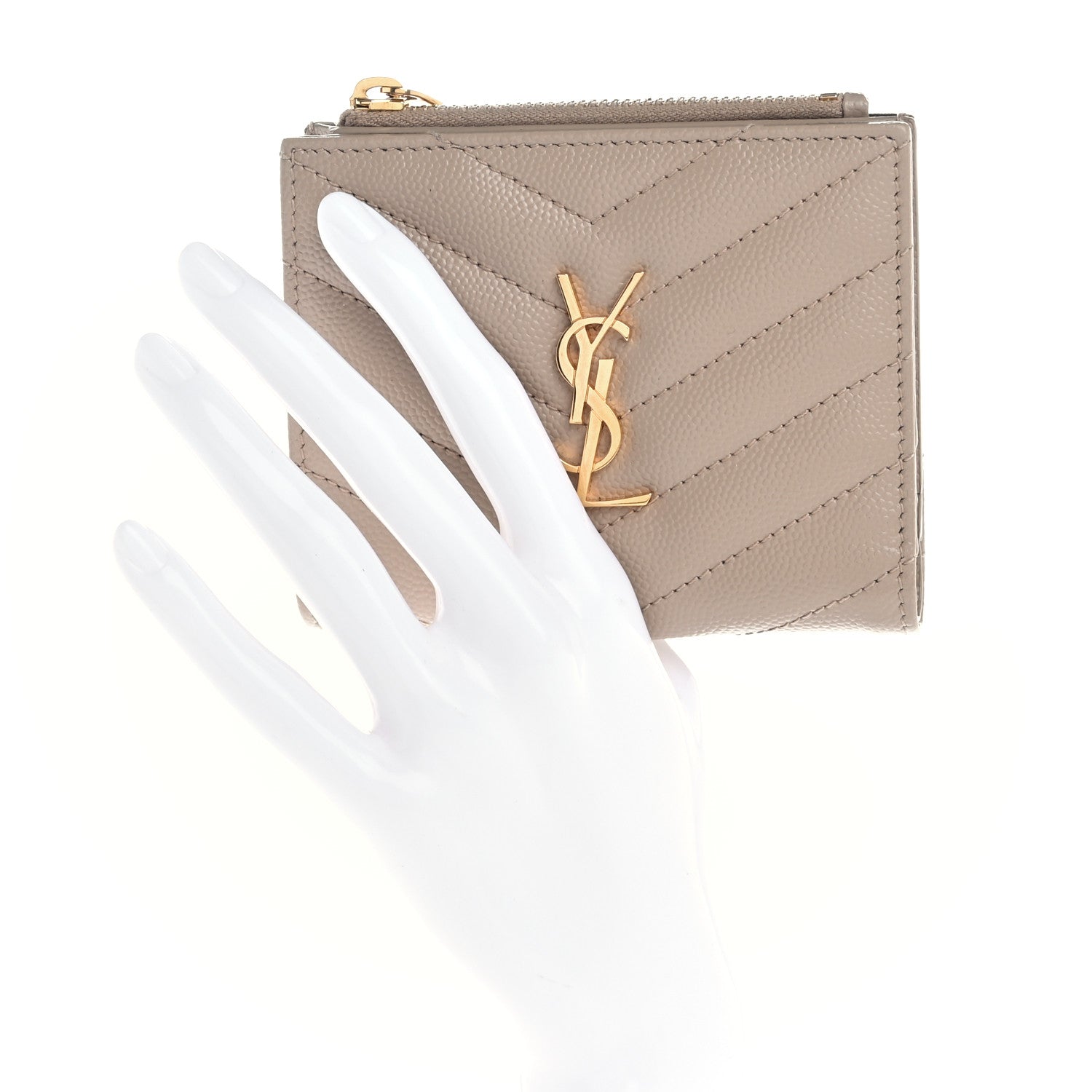 Saint Laurent Grain De Poudre Matelasse Chevron Monogram Zipped Card Case Dark Beige 2 of 12